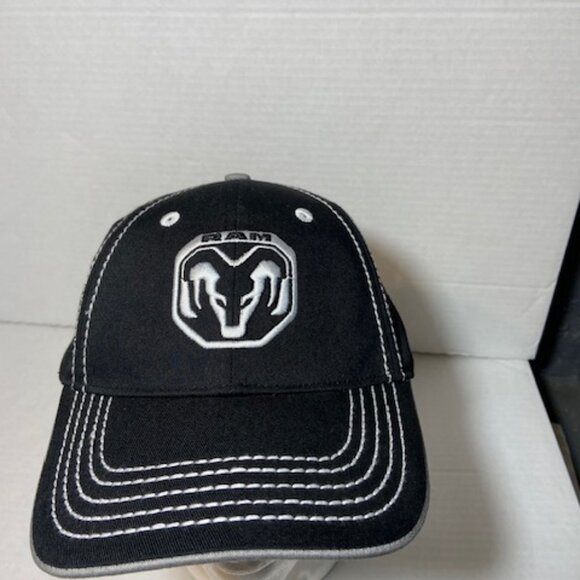 Dodge Ram Embroidered Black Baseball Cap Hat Choko OSFA Classic Snap Back 7642 - Picture 1 of 7